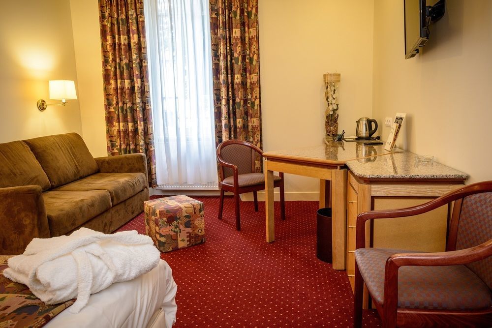 Hotel Logis Le Relais De Fusies Lacaune Zewnętrze zdjęcie
