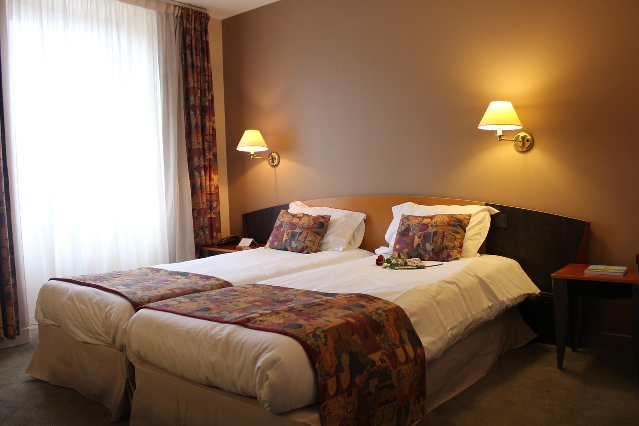 Hotel Logis Le Relais De Fusies Lacaune Zewnętrze zdjęcie