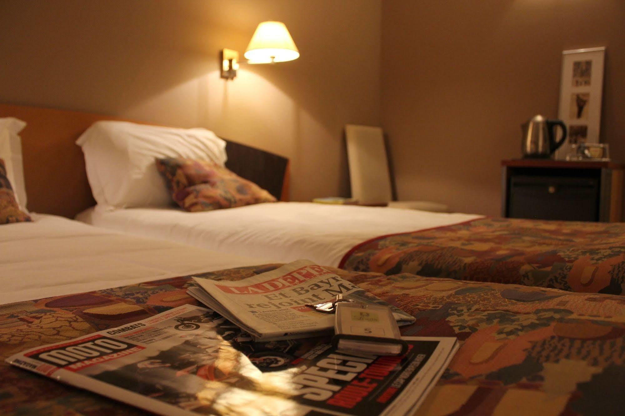 Hotel Logis Le Relais De Fusies Lacaune Zewnętrze zdjęcie